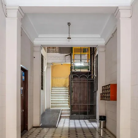 Апартаменты Ronda Sant Pere