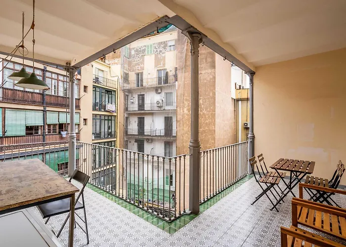 The Collection - Ronda Sant Pere Barcelona